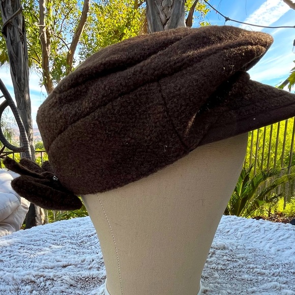 NWT Wool Newsboy Cap Hat with Removable Bow Brown - Picture 3 of 4